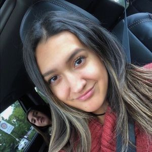 Meet your Posher, Dani